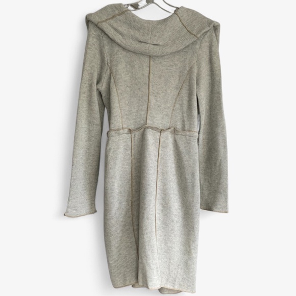 Anthropologie Tiny Grey Wool Blend Ruffle Shawl Collar Sweater Coat SZ M - Picture 5 of 12